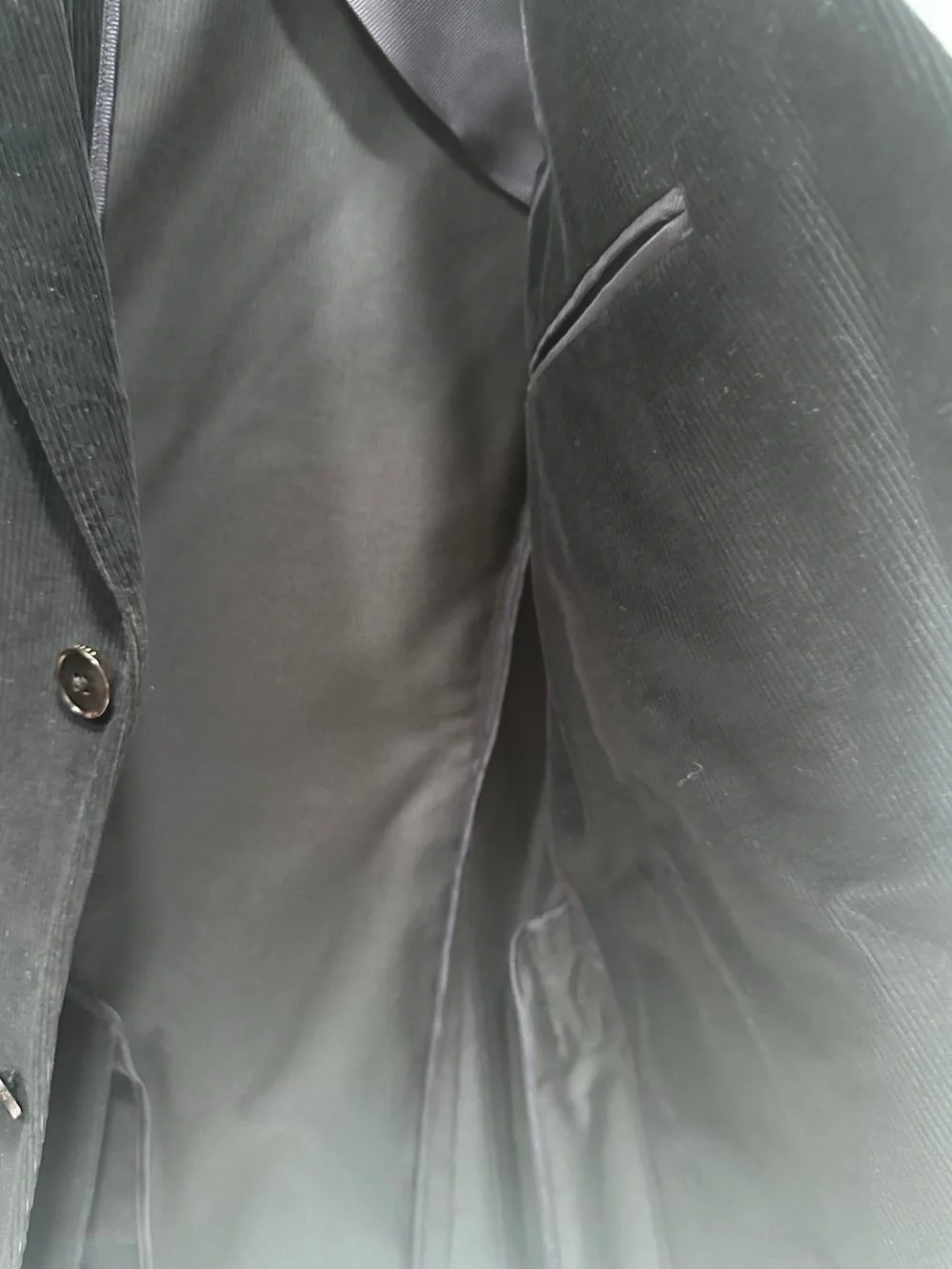 Gucci Single-Breasted Velvet Blazer in Navy Blue Cotton